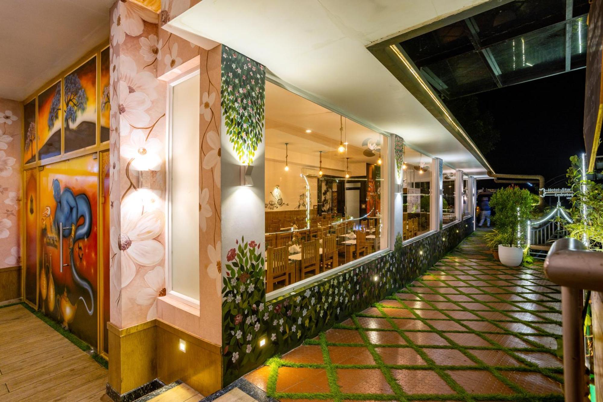Star Emirates Luxury Resort And Spa, Munnar Anachal Exterior foto